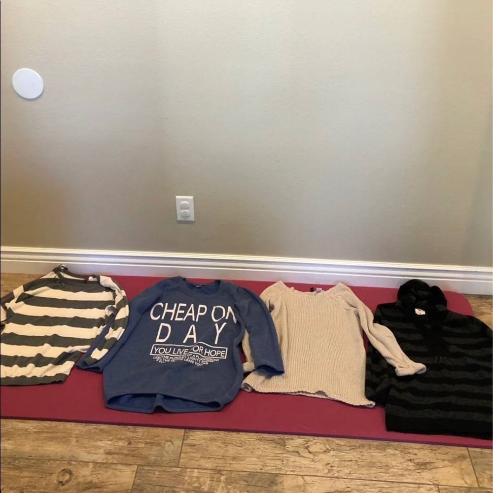4 women sweaters
